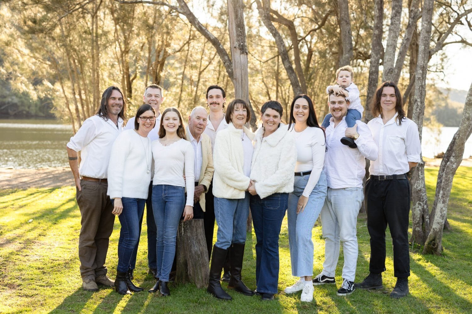 Extended family multiple generations photo shoot in Sutherland Shire